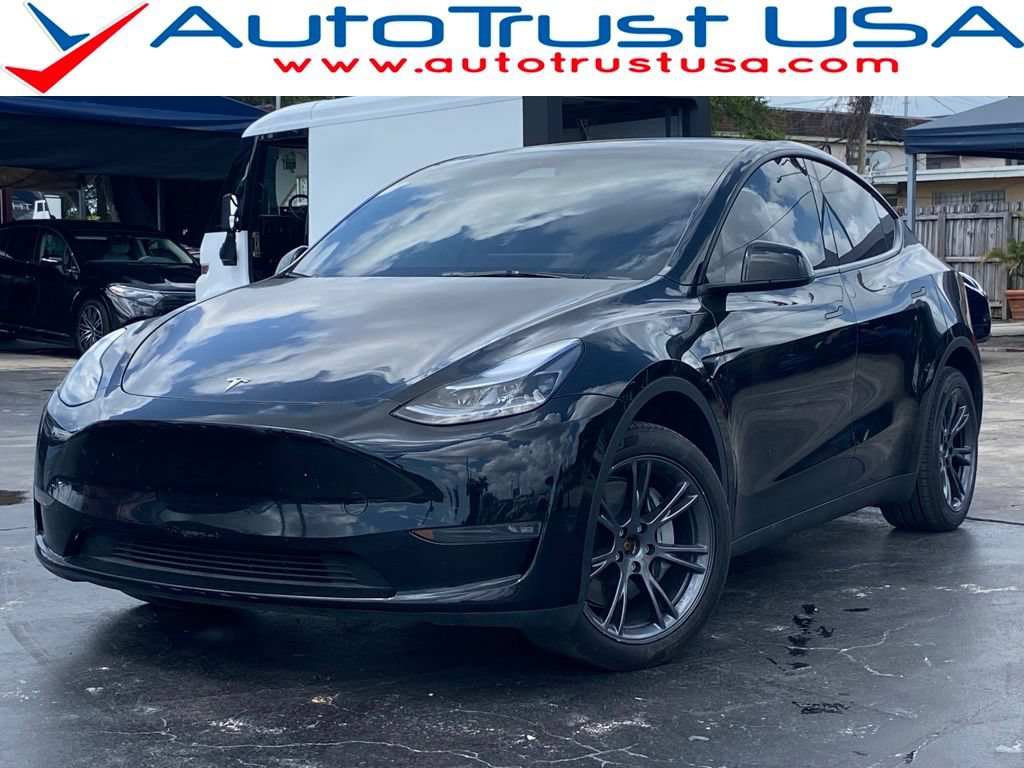 Used 2025 Tesla Model Y Long Range