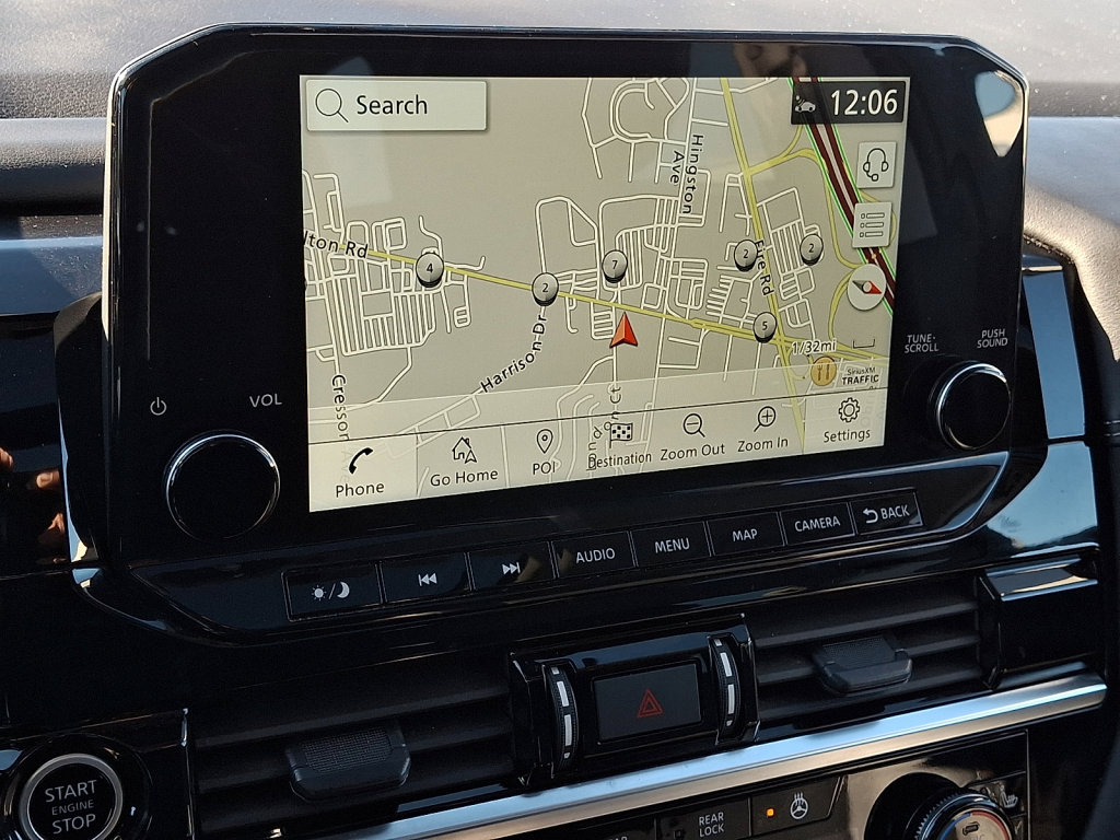 Used 2023 Nissan Pathfinder Platinum image 27