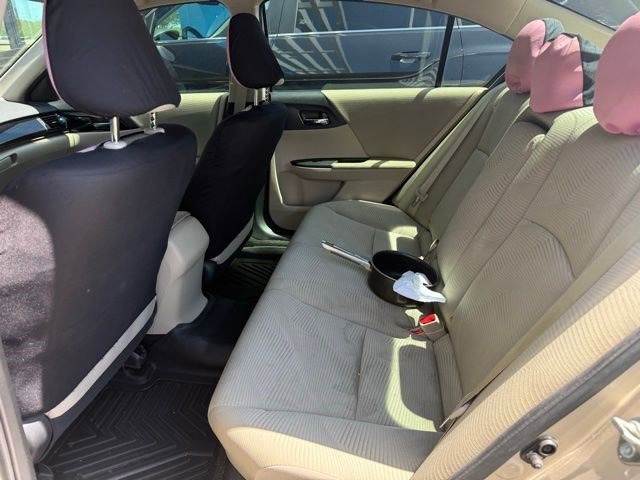 Used 2017 Honda Accord LX image 7