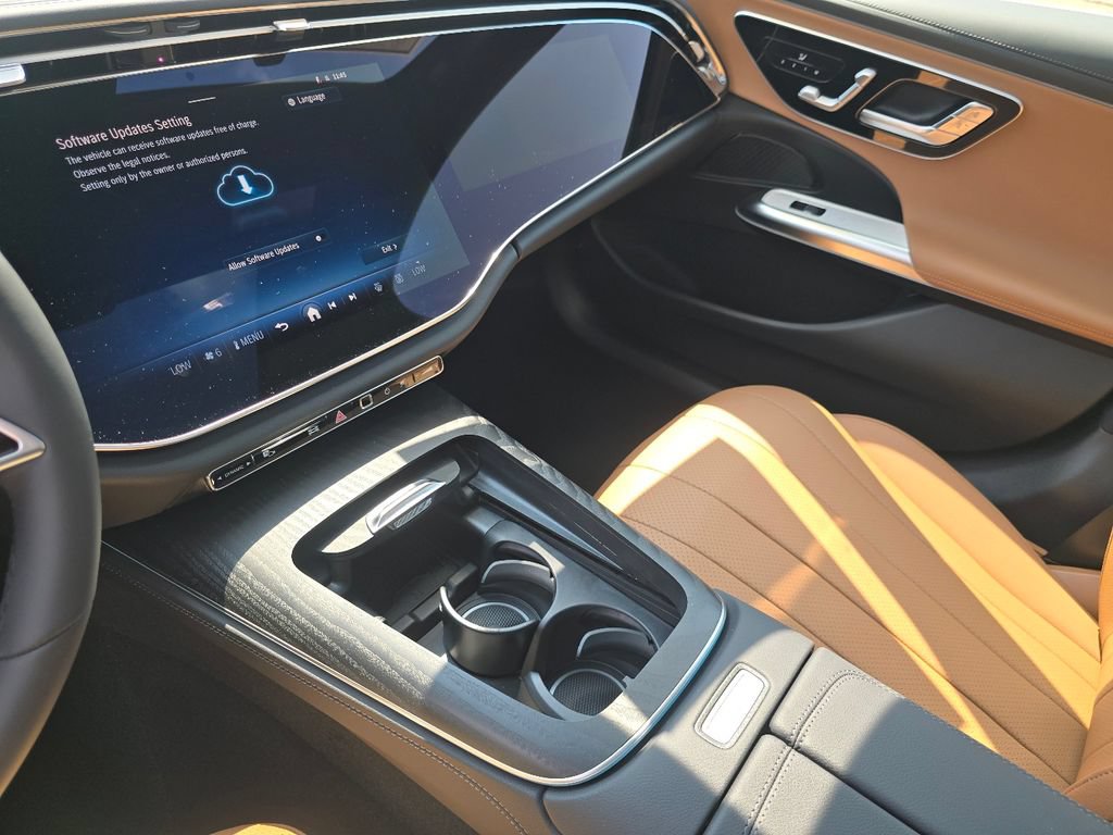 New 2026 Mercedes-Benz E 350 4MATIC Sedan image 30