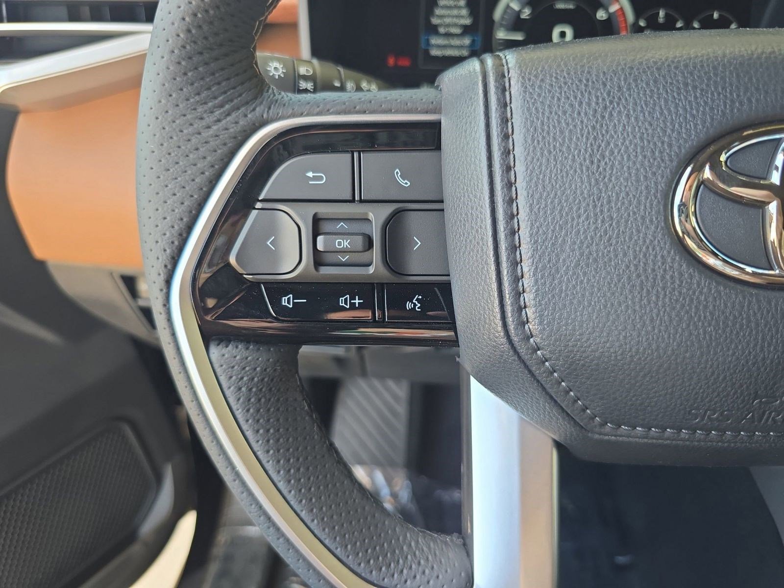 New 2025 Toyota Tundra 1794 Edition image 13
