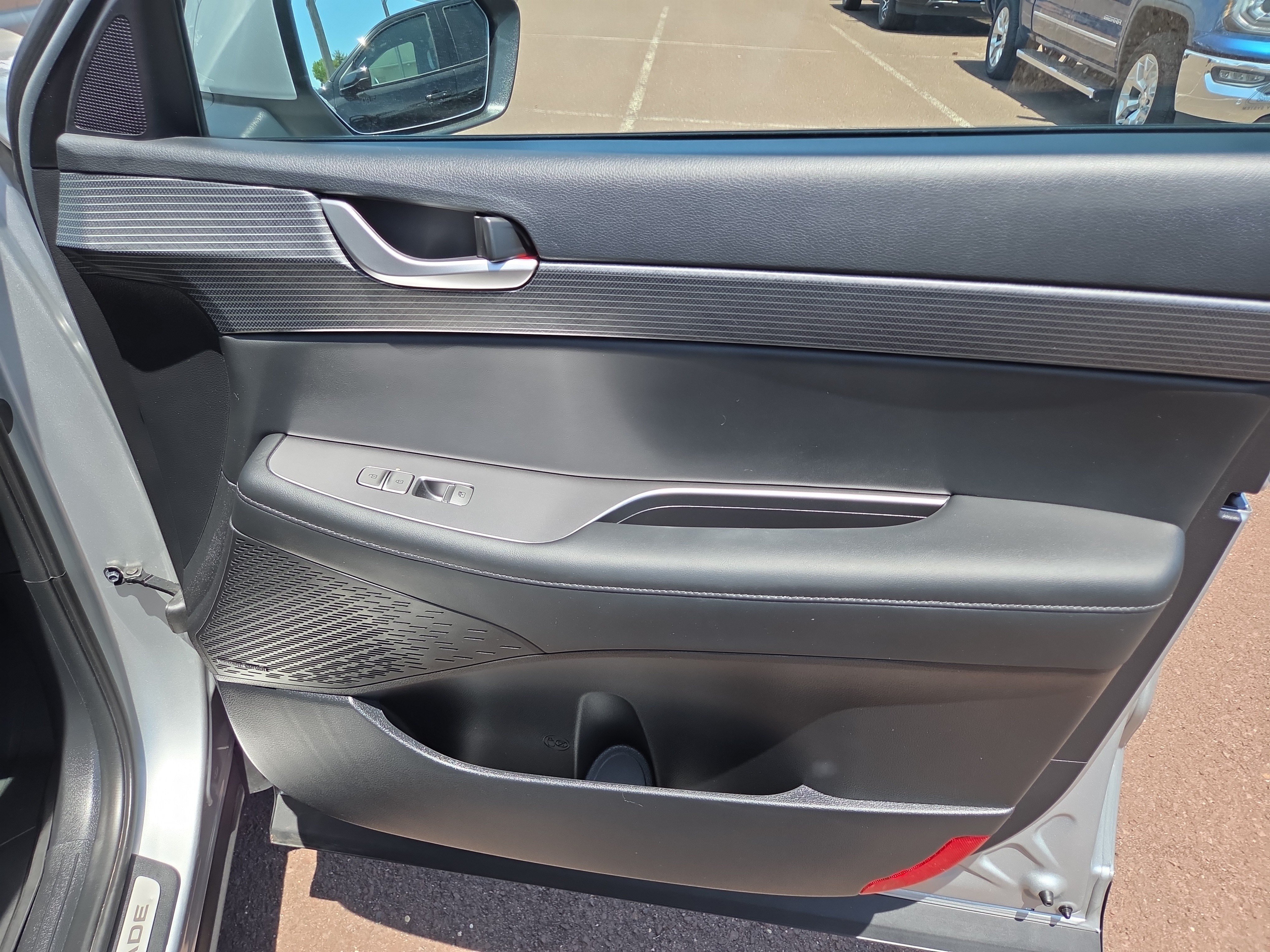 Used 2023 Hyundai Palisade Limited AWD/4WD image 17