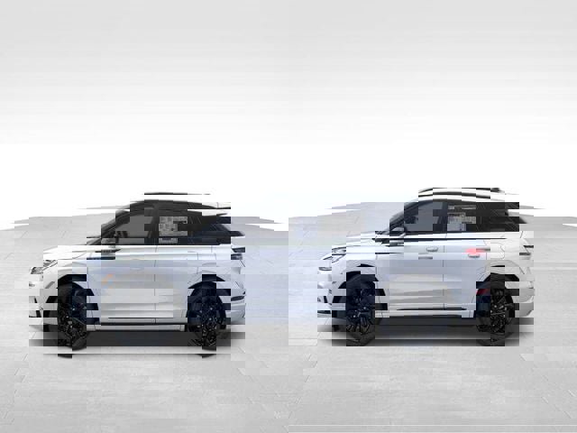 New 2026 Lincoln Corsair Reserve w/ Jet Appearance Package AWD/4WD image 32