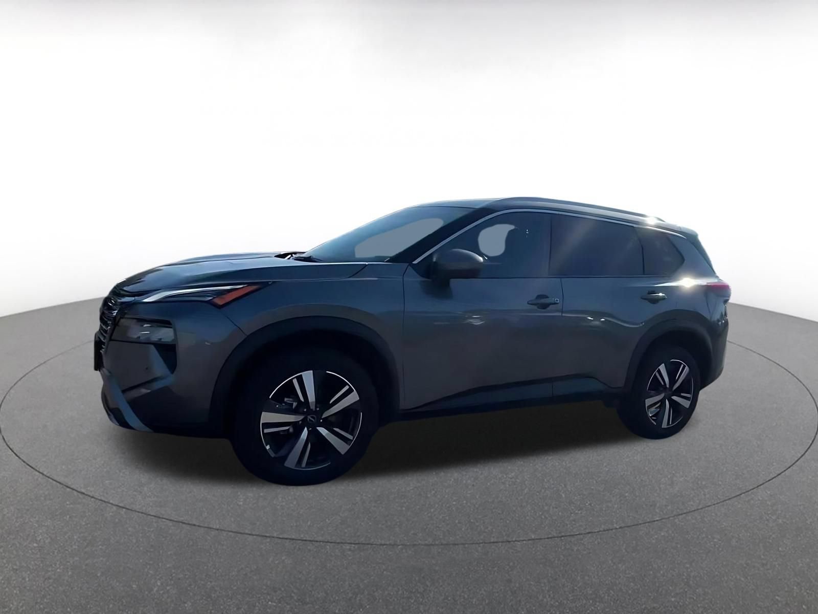 Used 2026 Nissan Rogue SL AWD/4WD image 6