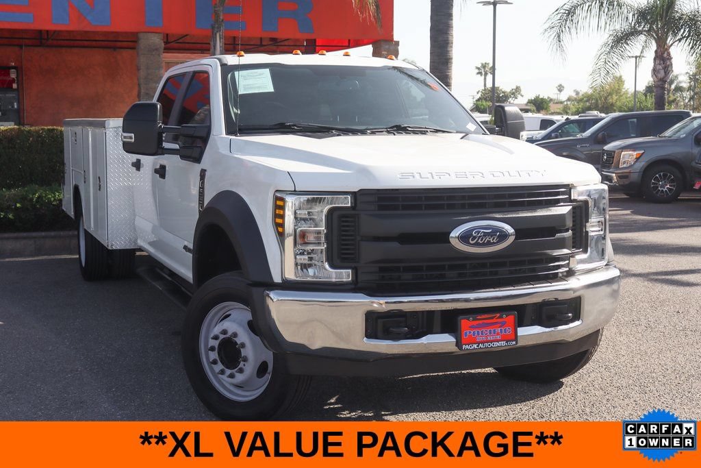 Used 2018 Ford F550 2WD Crew Cab Super Duty image 2