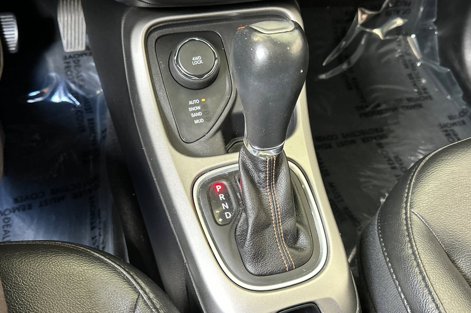 Used 2018 Jeep Compass Latitude w/ Popular Equipment Group AWD/4WD image 18