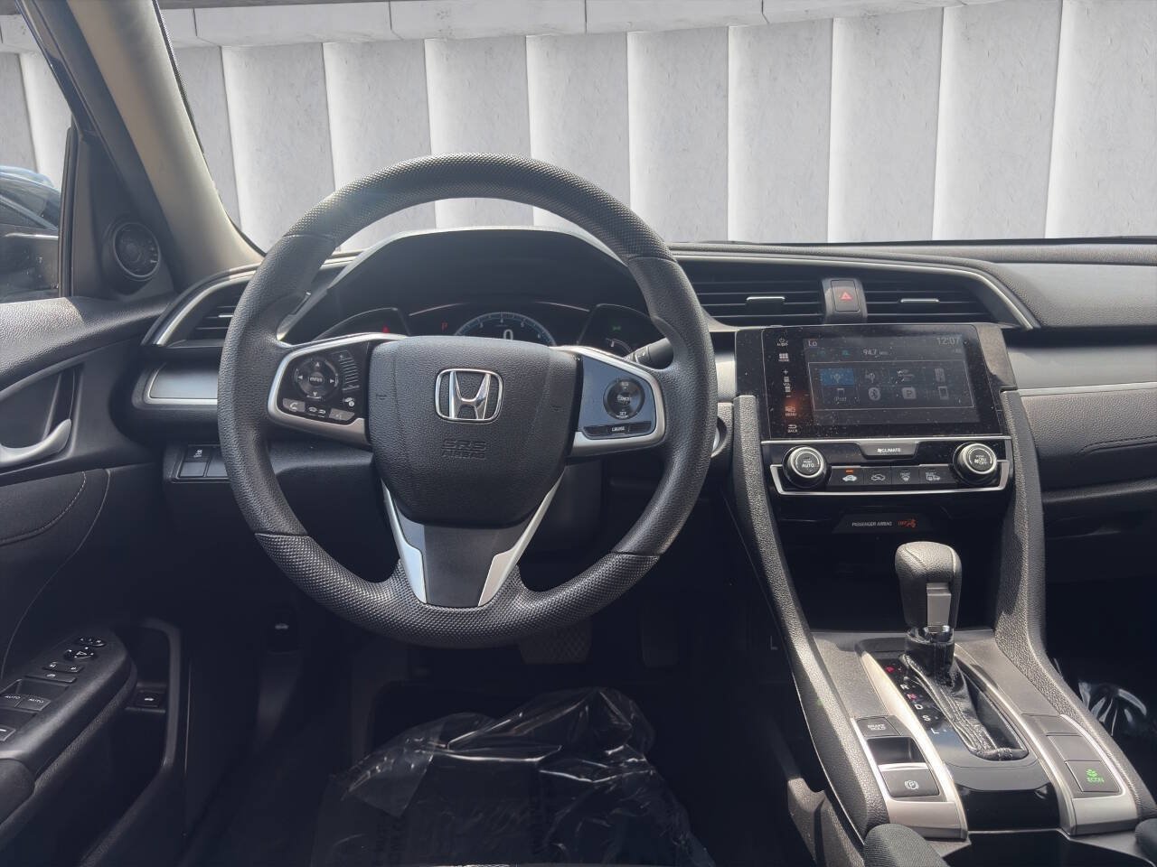 Used 2018 Honda Civic EX image 10