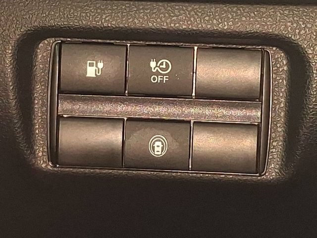 Used 2025 Nissan Leaf S FWD image 35