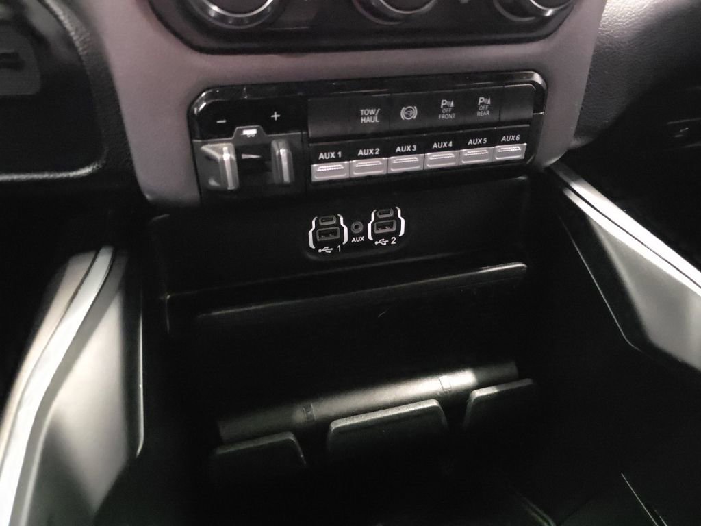 Used 2022 RAM 3500 Laramie AWD/4WD image 21