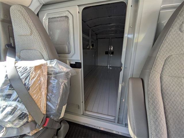 New 2025 Chevrolet Express 3500 w/ Power Convenience Package image 17