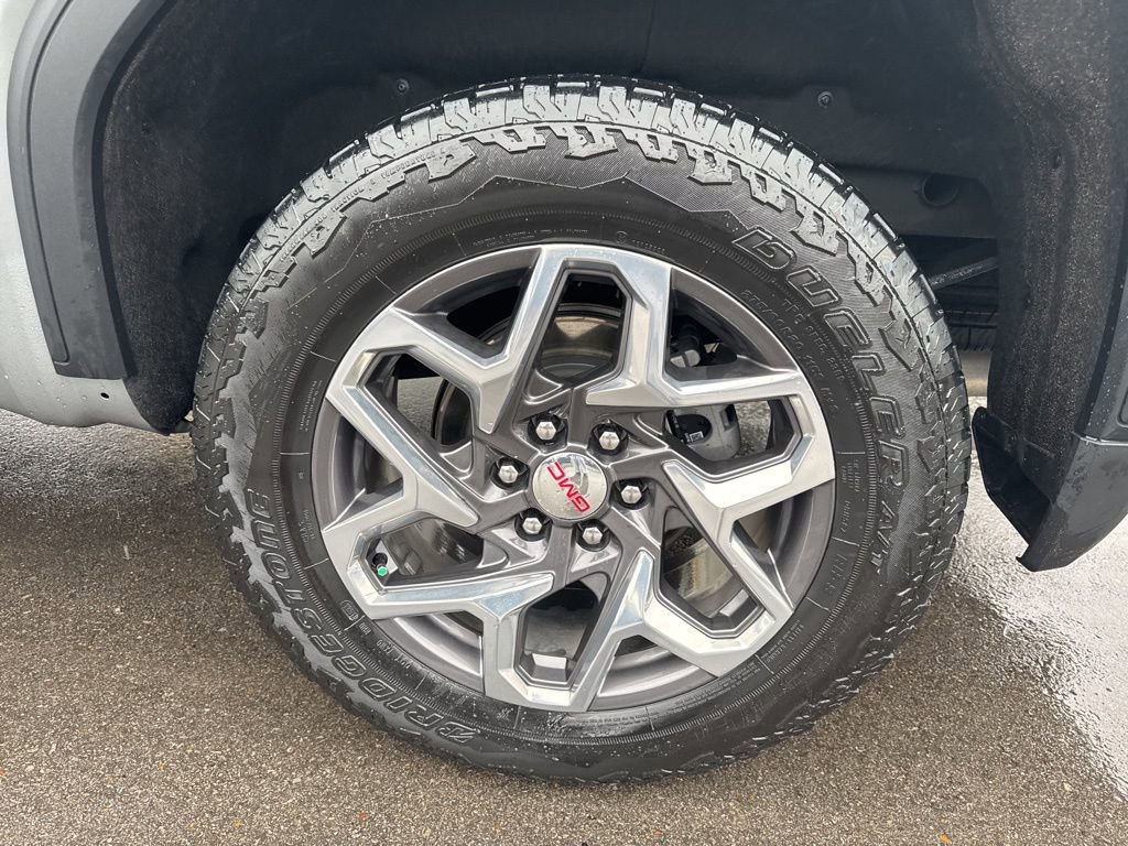 Used 2024 GMC Sierra 1500 SLT w/ SLT Premium Plus Package image 28