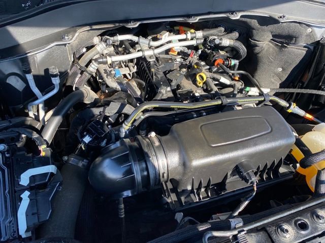 Used 2023 Ford Explorer XLT image 23