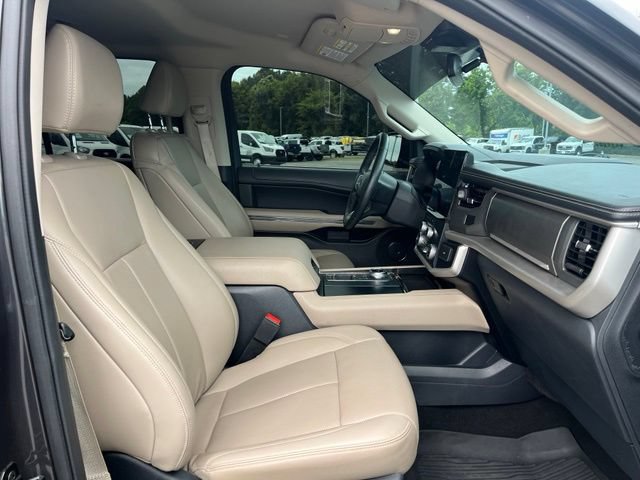 Certified 2023 Ford Expedition Max XLT RWD image 11