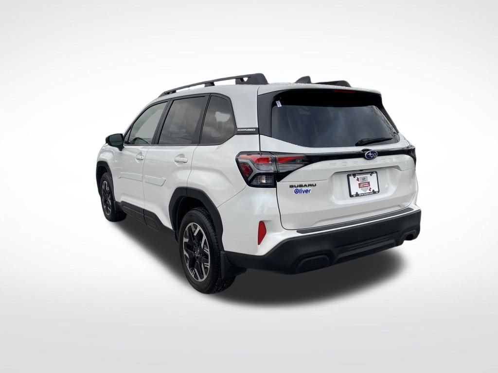 Certified 2025 Subaru Forester Premium image 15