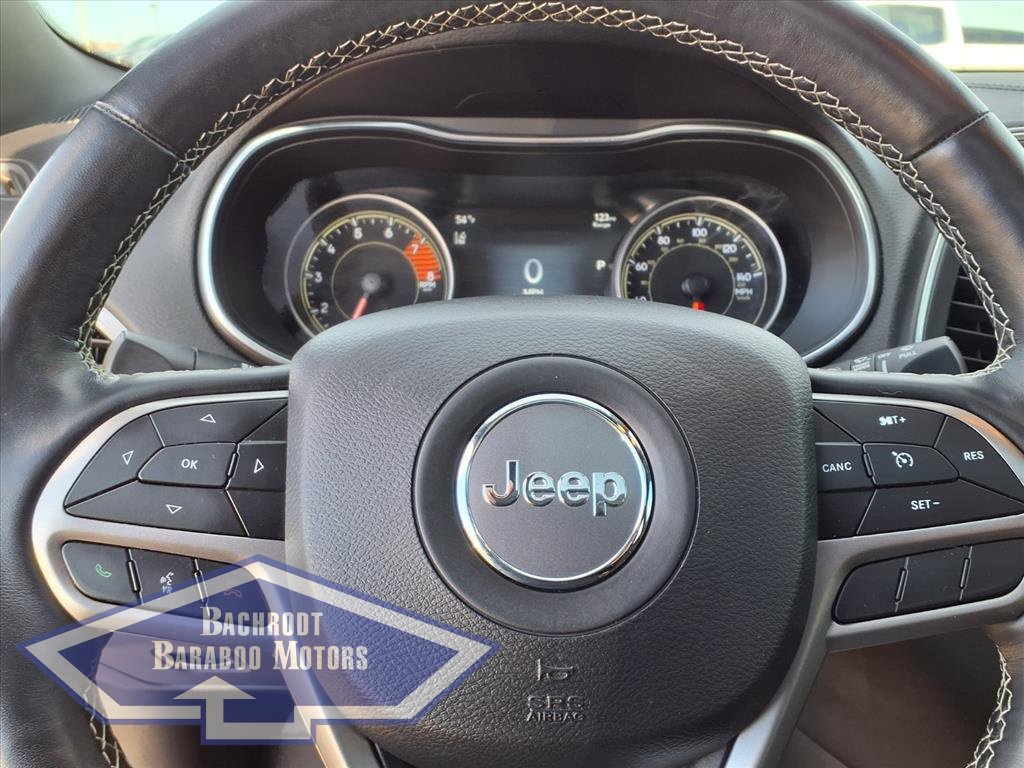 Used 2021 Jeep Cherokee Latitude Lux 80th Anniv w/ Quick Order Package 26U 80TH image 24