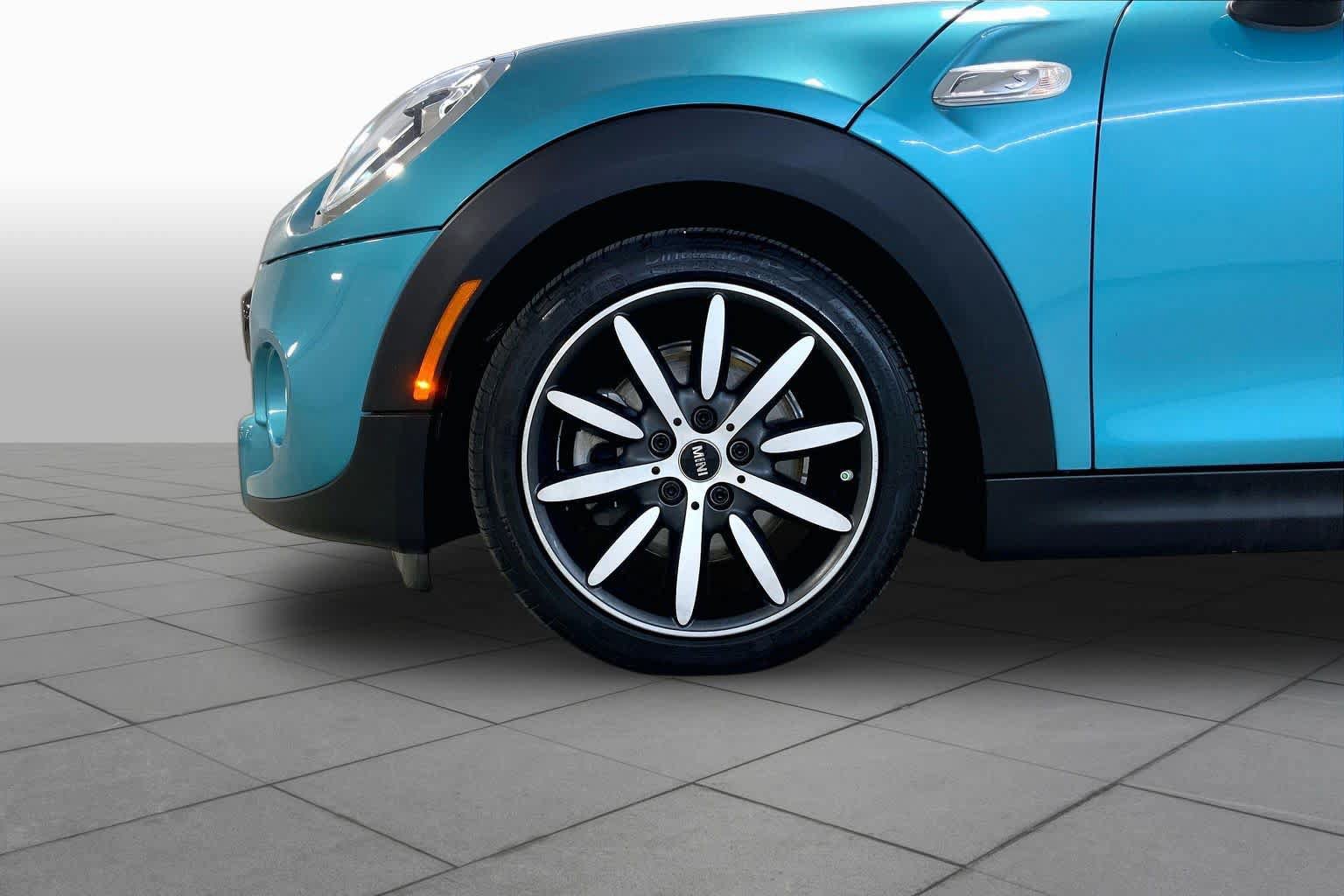 Used 2017 MINI Cooper S FWD image 10