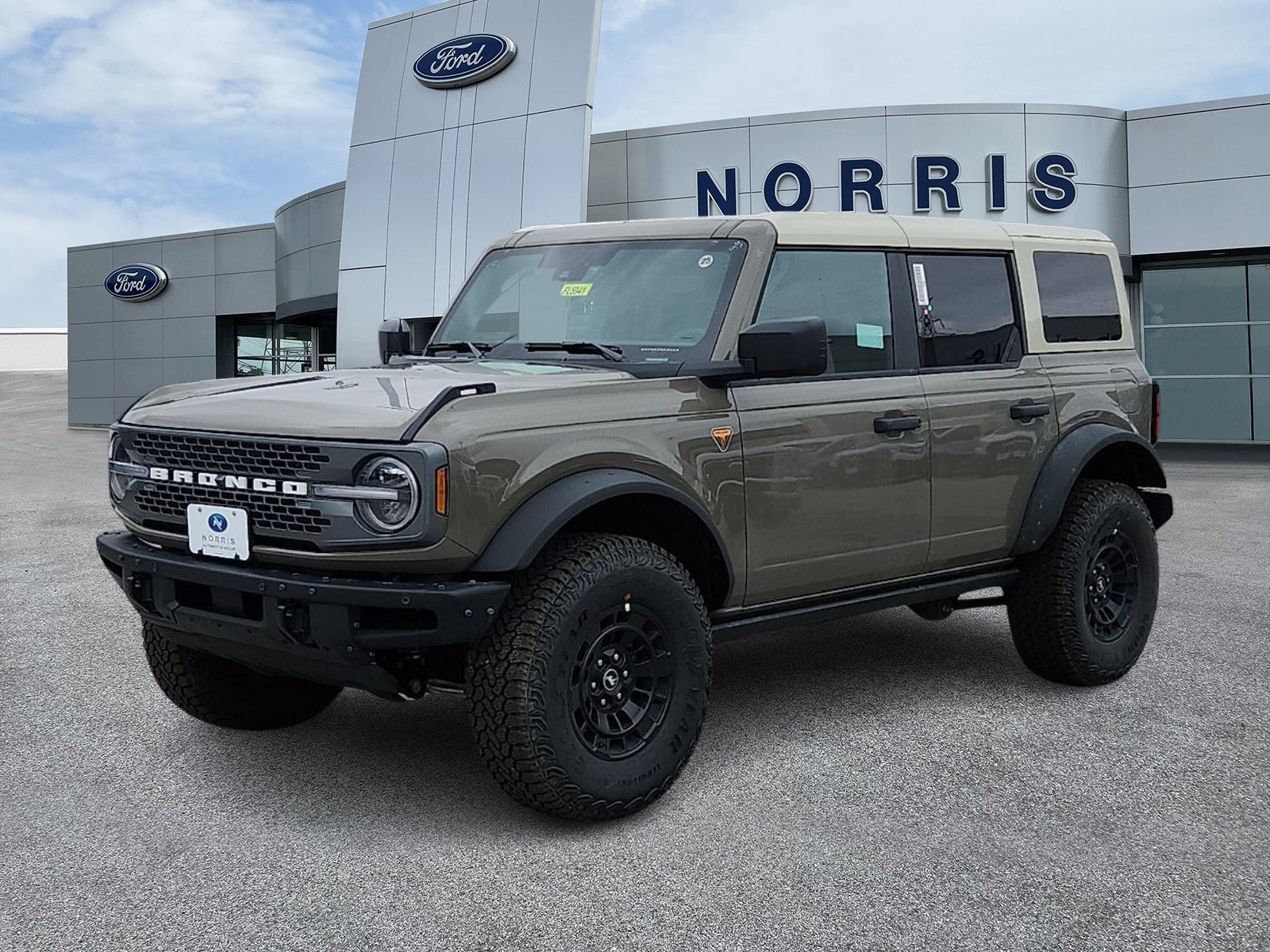 New 2026 Ford Bronco Badlands AWD/4WD image 2