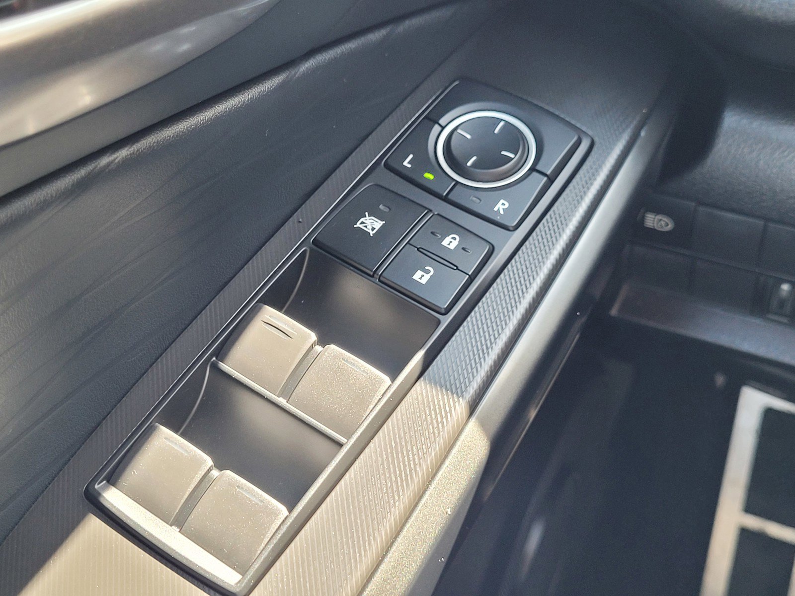 Certified 2024 Lexus IS 350 F Sport w/ Accessory Package image 23