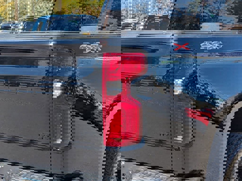 Certified 2024 Chevrolet Silverado 1500 LTZ w/ LTZ Premium Package image 7