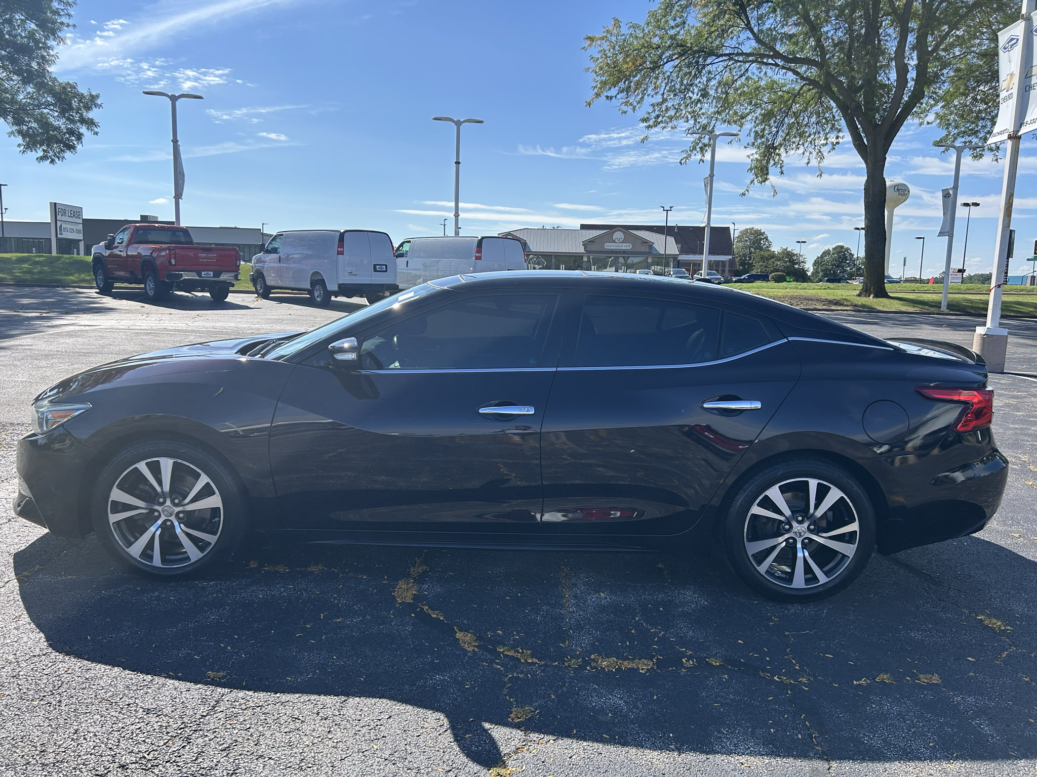 Used 2016 Nissan Maxima Platinum FWD image 4
