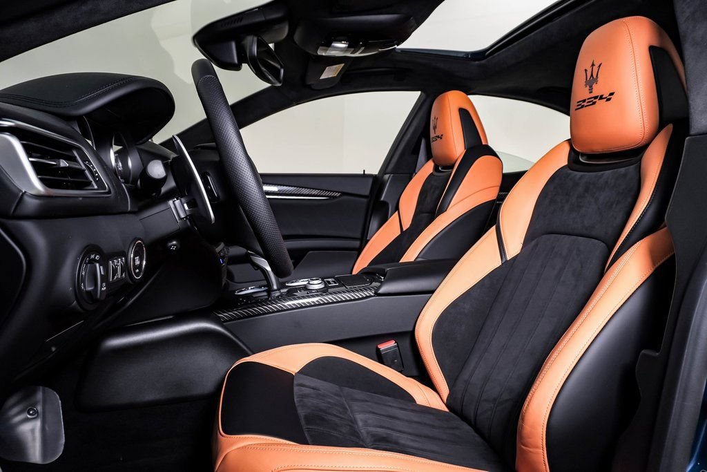 Used 2024 Maserati Ghibli Trofeo RWD image 22