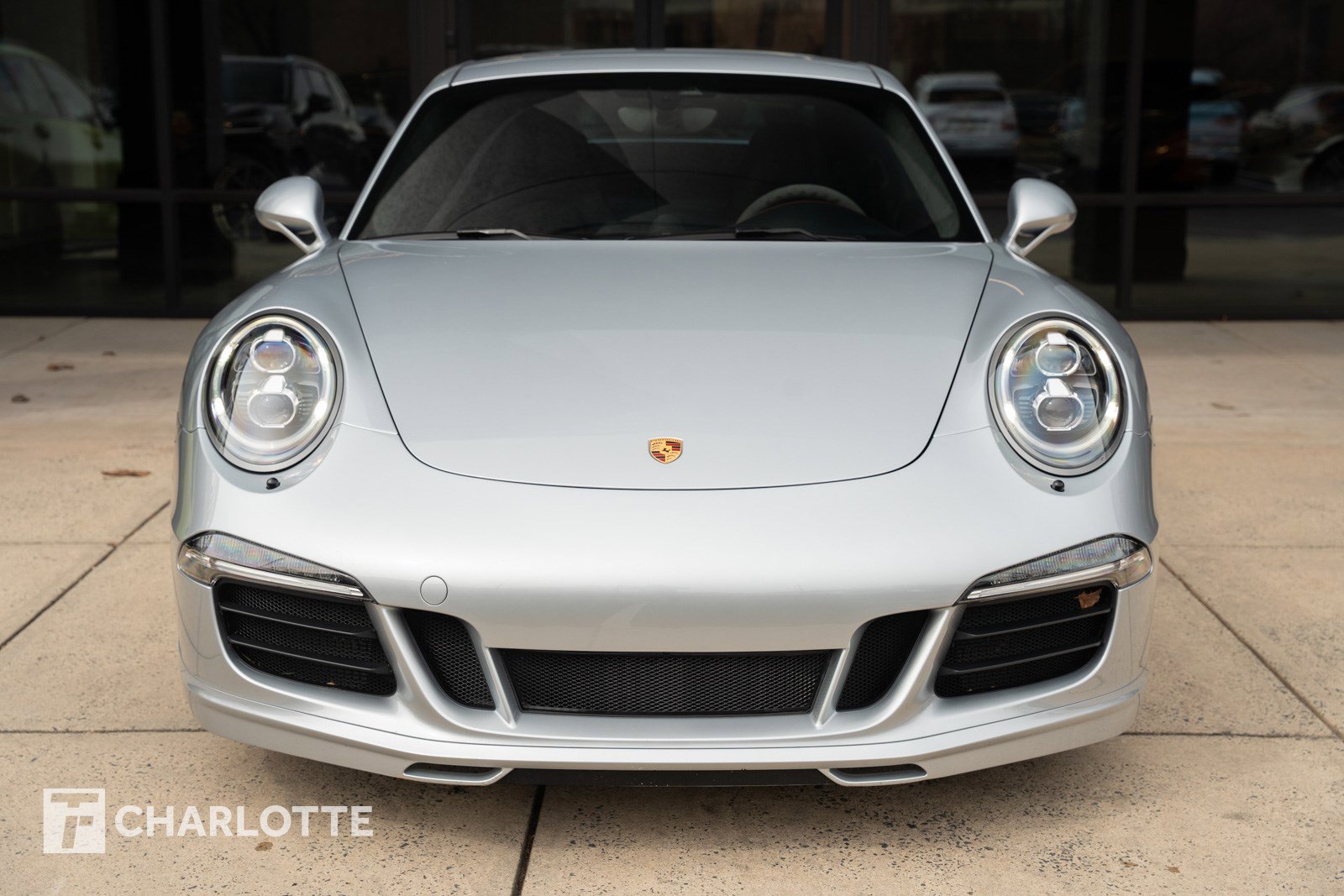Used 2015 Porsche 911 Carrera GTS image 4