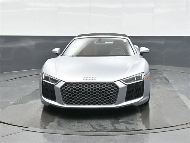 Used 2018 Audi R8 V10 image 2