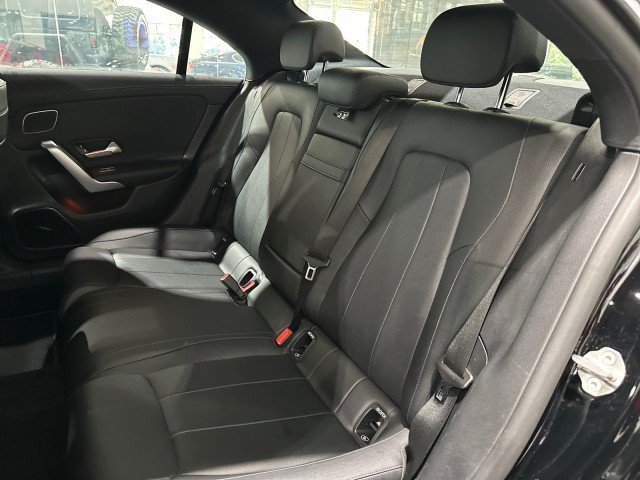 Used 2021 Mercedes-Benz CLA 250 4MATIC image 6