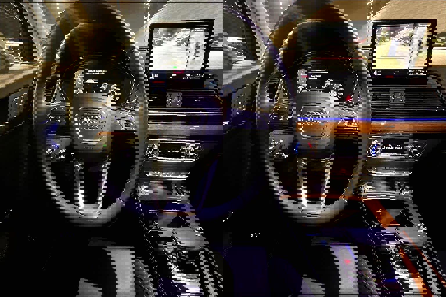 Used 2021 Audi Q5 e Prestige w/ Prestige Package image 5