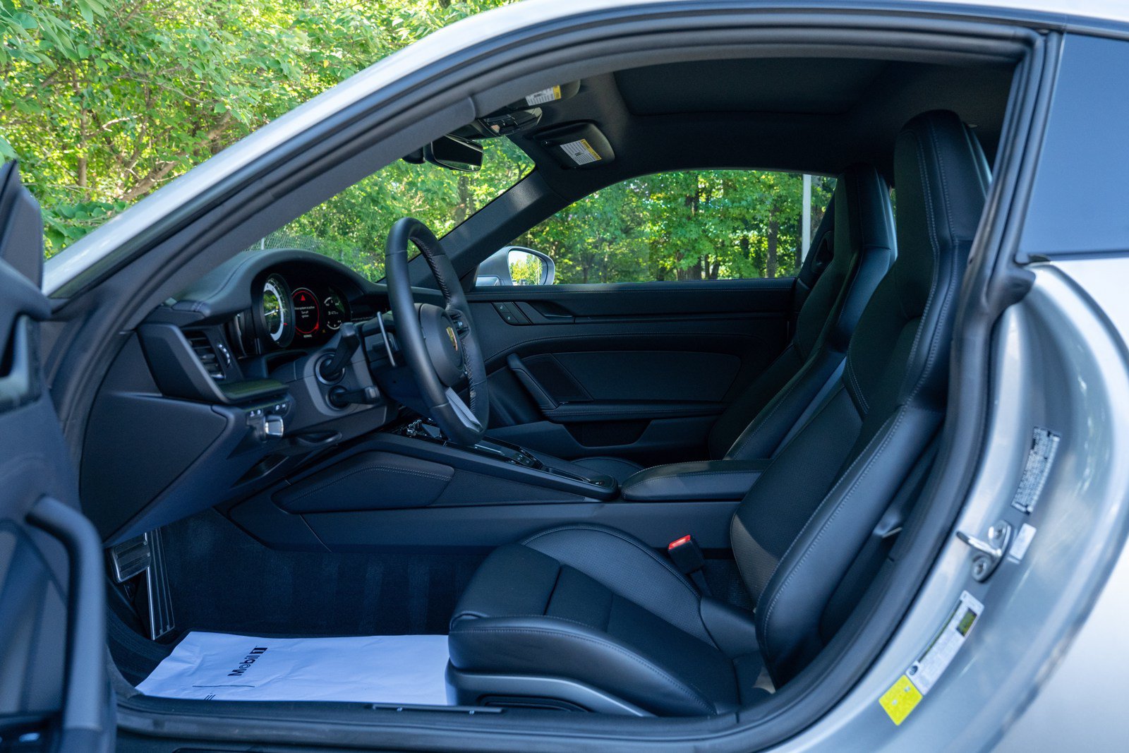 Certified 2024 Porsche 911 Carrera GTS RWD image 25