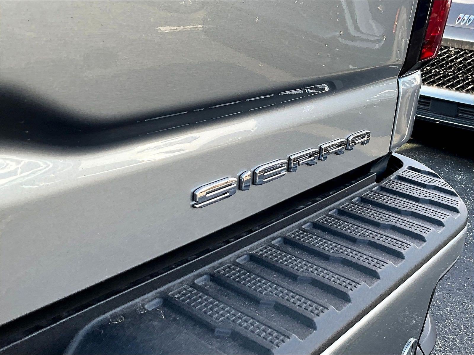 New 2026 GMC Sierra 3500 Denali w/ Denali Reserve Package AWD/4WD image 14