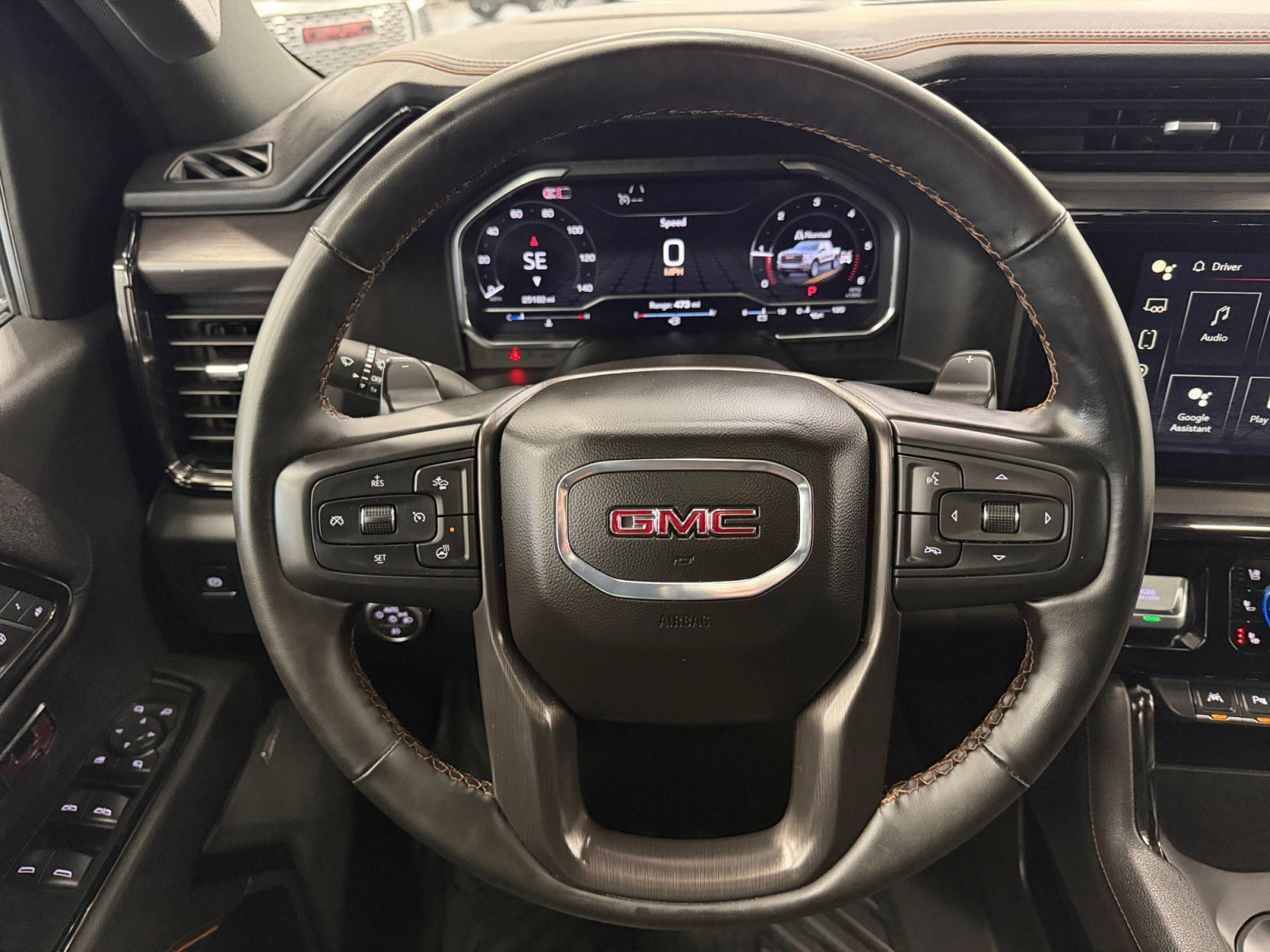Used 2024 GMC Sierra 1500 AT4 w/ Technology Package AWD/4WD image 16