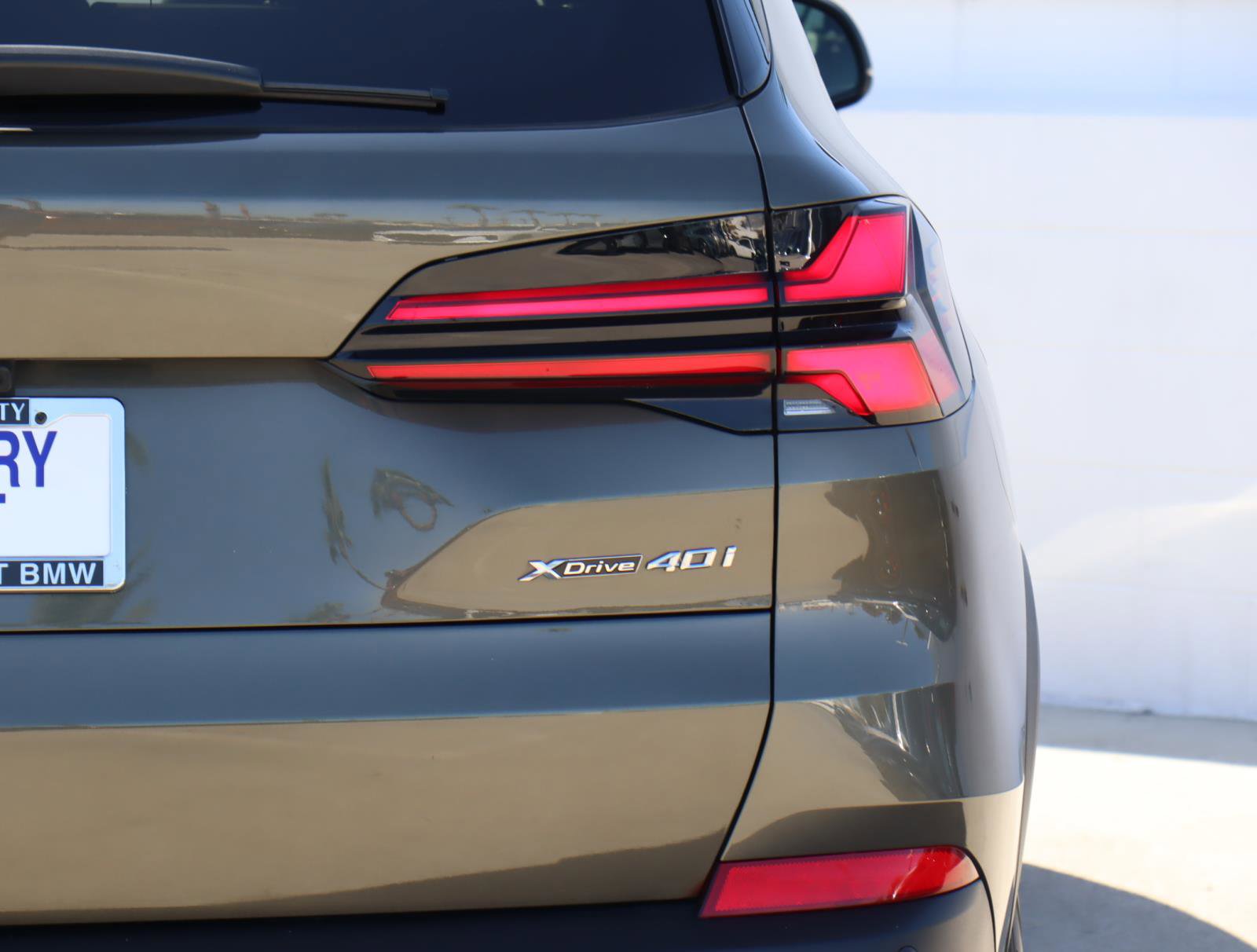 Used 2025 BMW X5 xDrive40i w/ Premium Package image 6