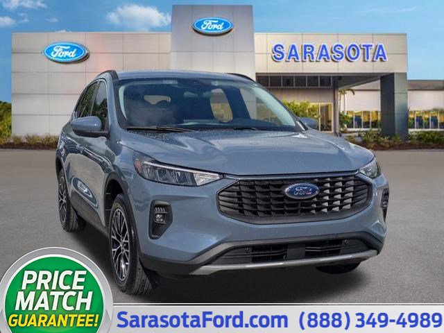 New 2025 Ford Escape SE