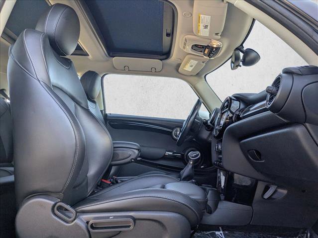 Used 2017 MINI Cooper S image 20