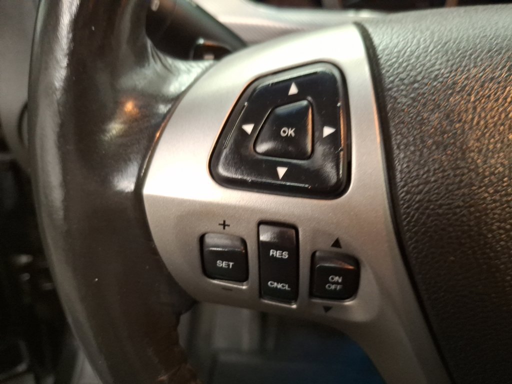 Used 2013 Ford Taurus SHO AWD/4WD image 22