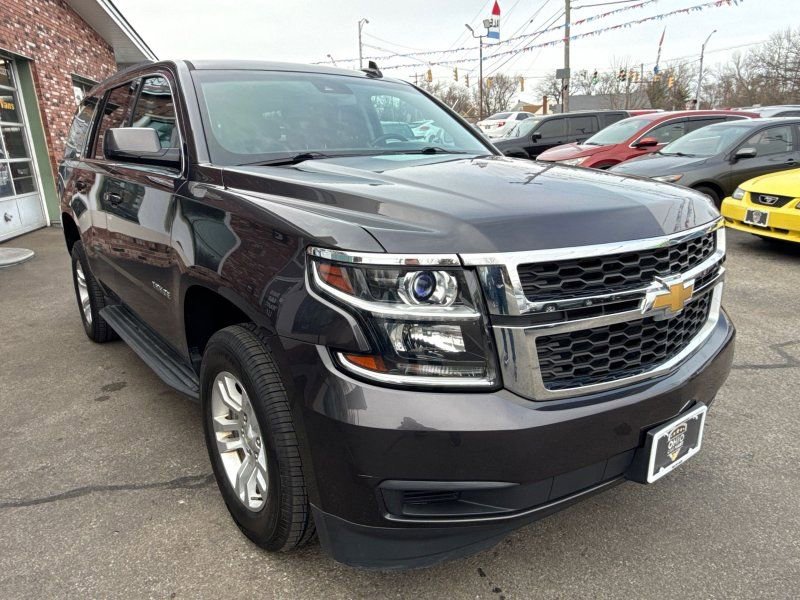 Used 2017 Chevrolet Tahoe LS w/ Enhanced Driver Alert Package image 3