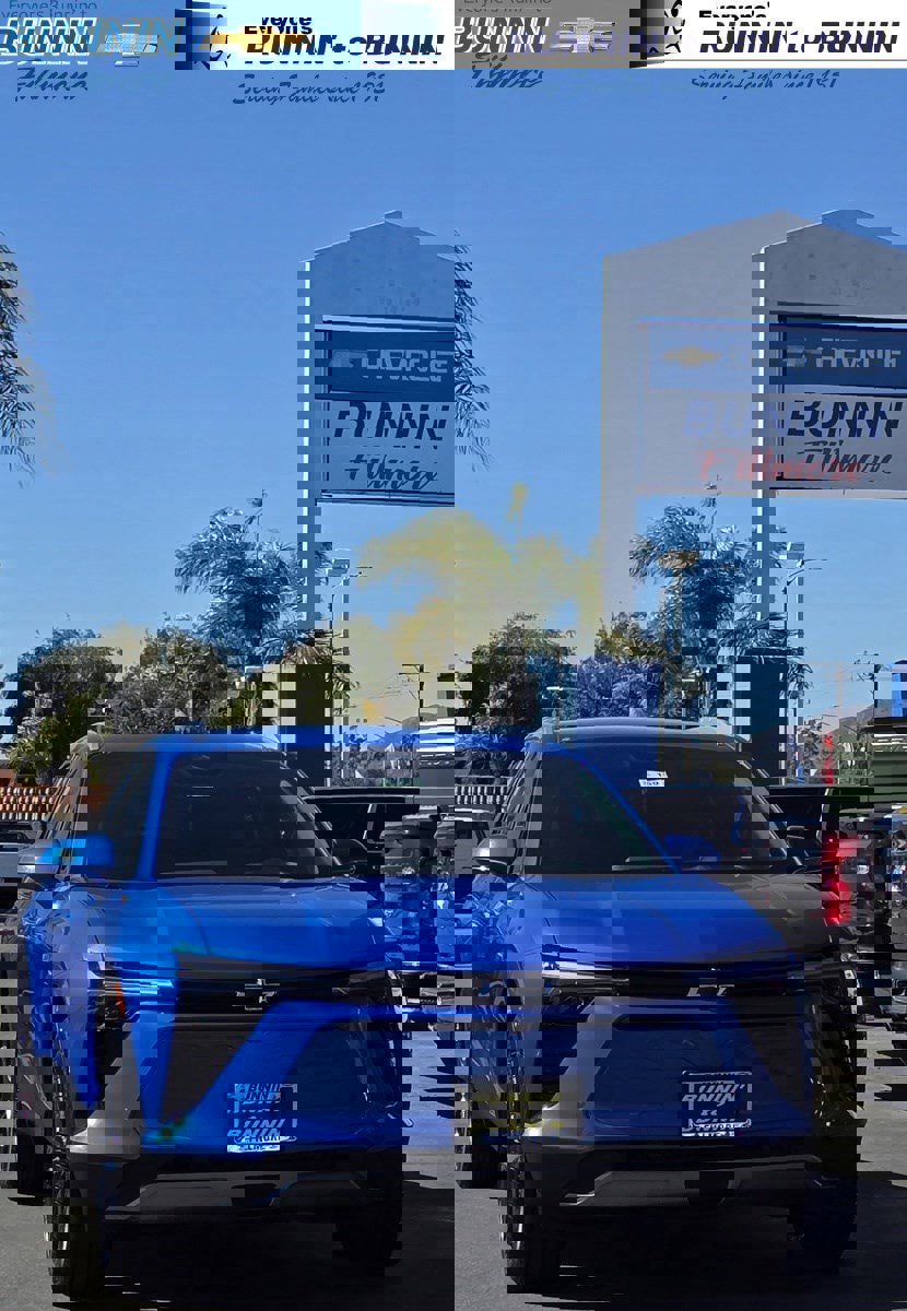 Used 2025 Chevrolet Blazer EV LT w/ Super Cruise Package image 1