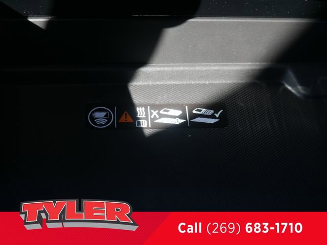 New 2026 Chevrolet Suburban Premier w/ Sun And Tow Package AWD/4WD image 35
