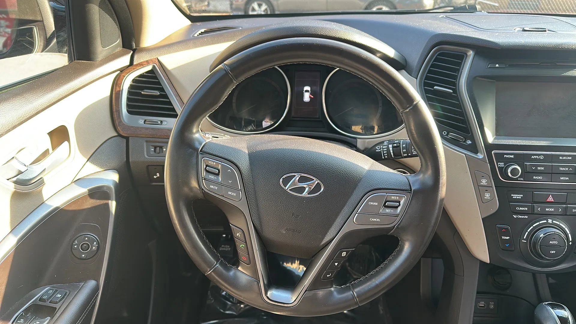 Used 2018 Hyundai Santa Fe Sport FWD image 22