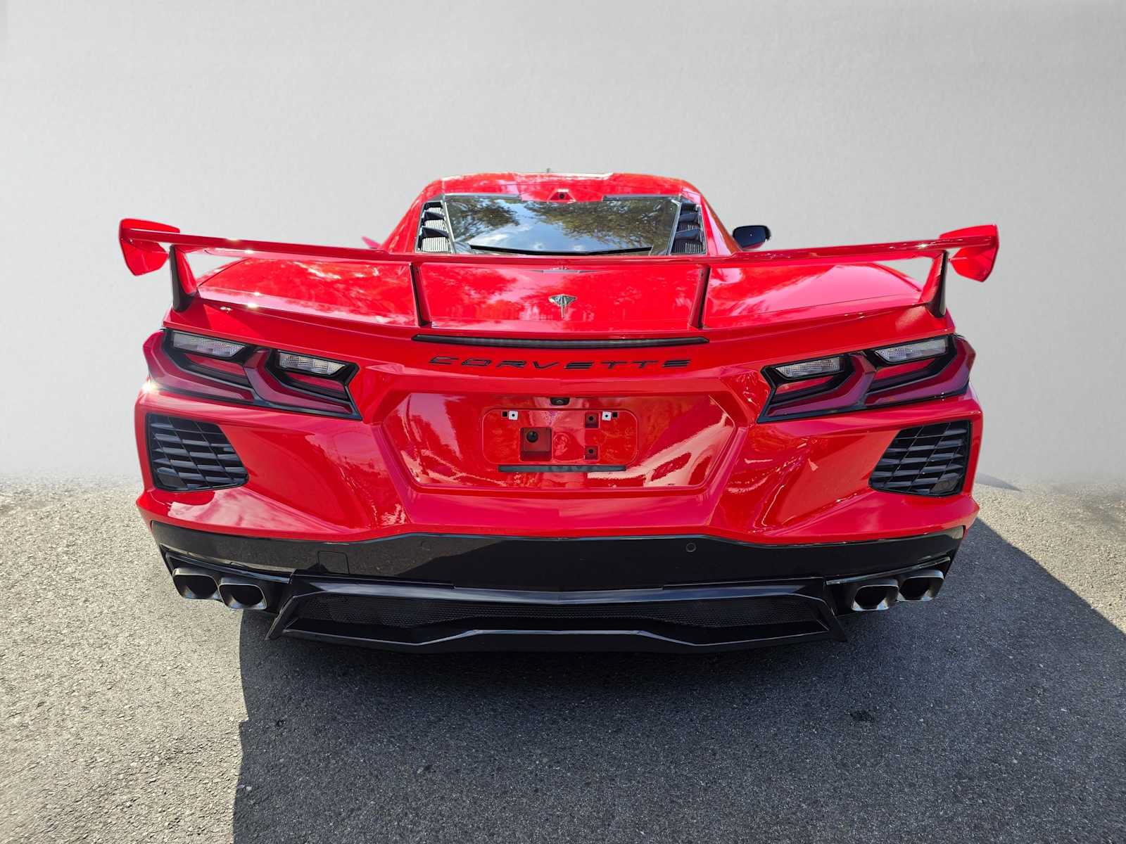 Used 2021 Chevrolet Corvette Stingray Preferred Cpe w/ Z51 Performance Package RWD image 4