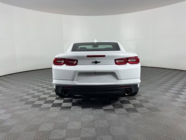 Used 2022 Chevrolet Camaro LT image 8