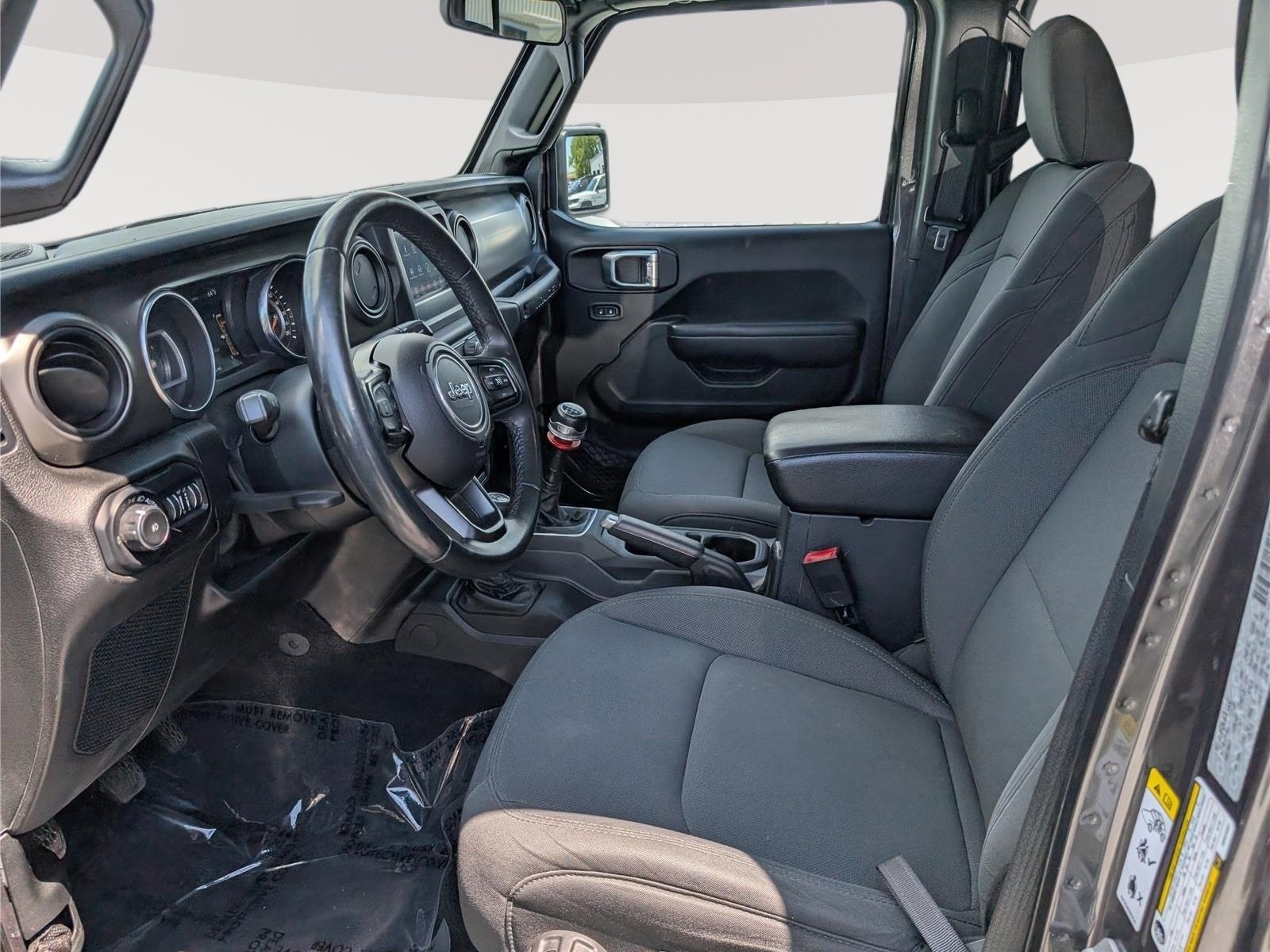 Used 2019 Jeep Wrangler Unlimited Sport S AWD/4WD image 14