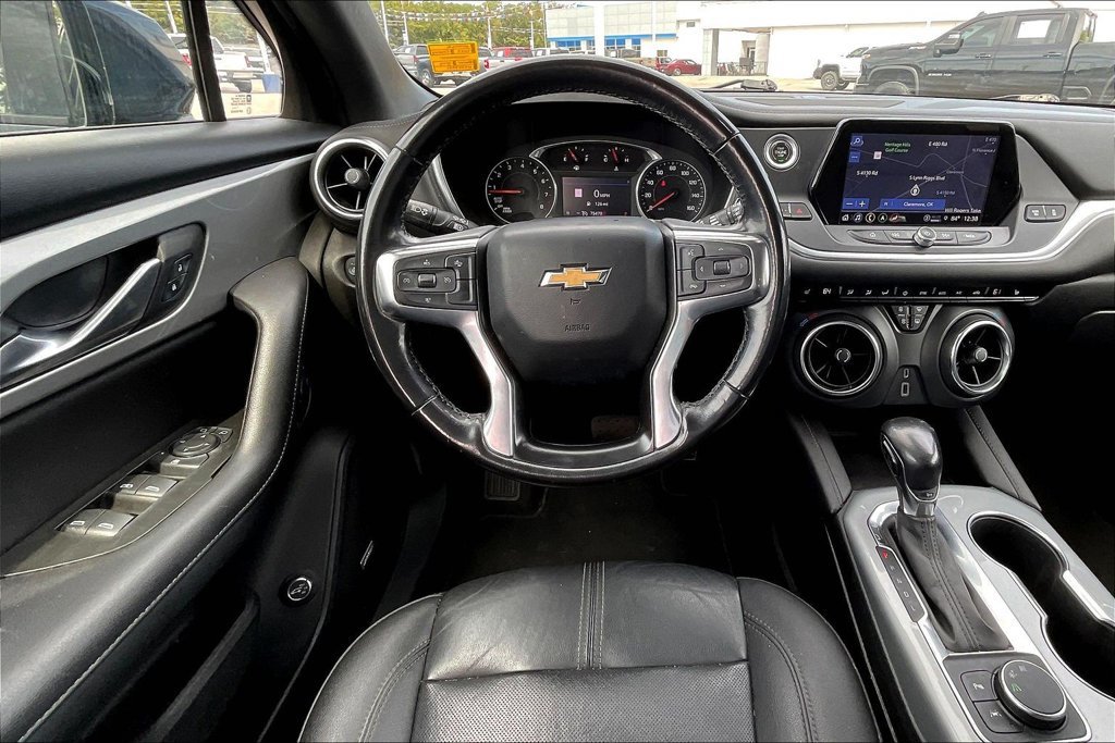 Used 2022 Chevrolet Blazer LT w/ Sound & Technology Package FWD image 7