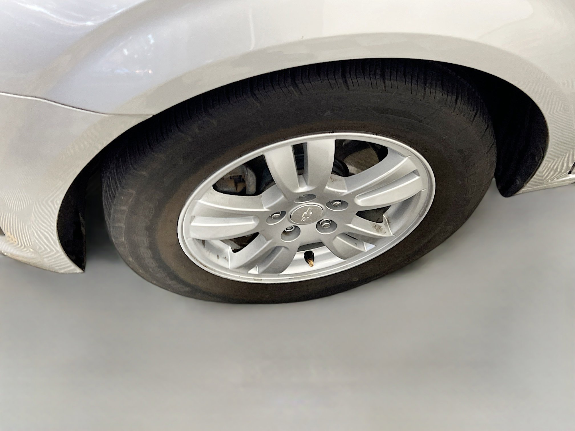 Used 2016 Chevrolet Sonic LT image 14