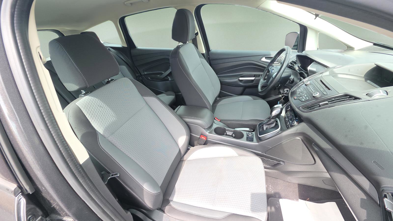 Used 2017 Ford C-MAX SE FWD image 16