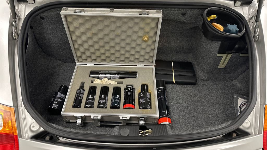 Used 2000 Porsche Boxster image 13