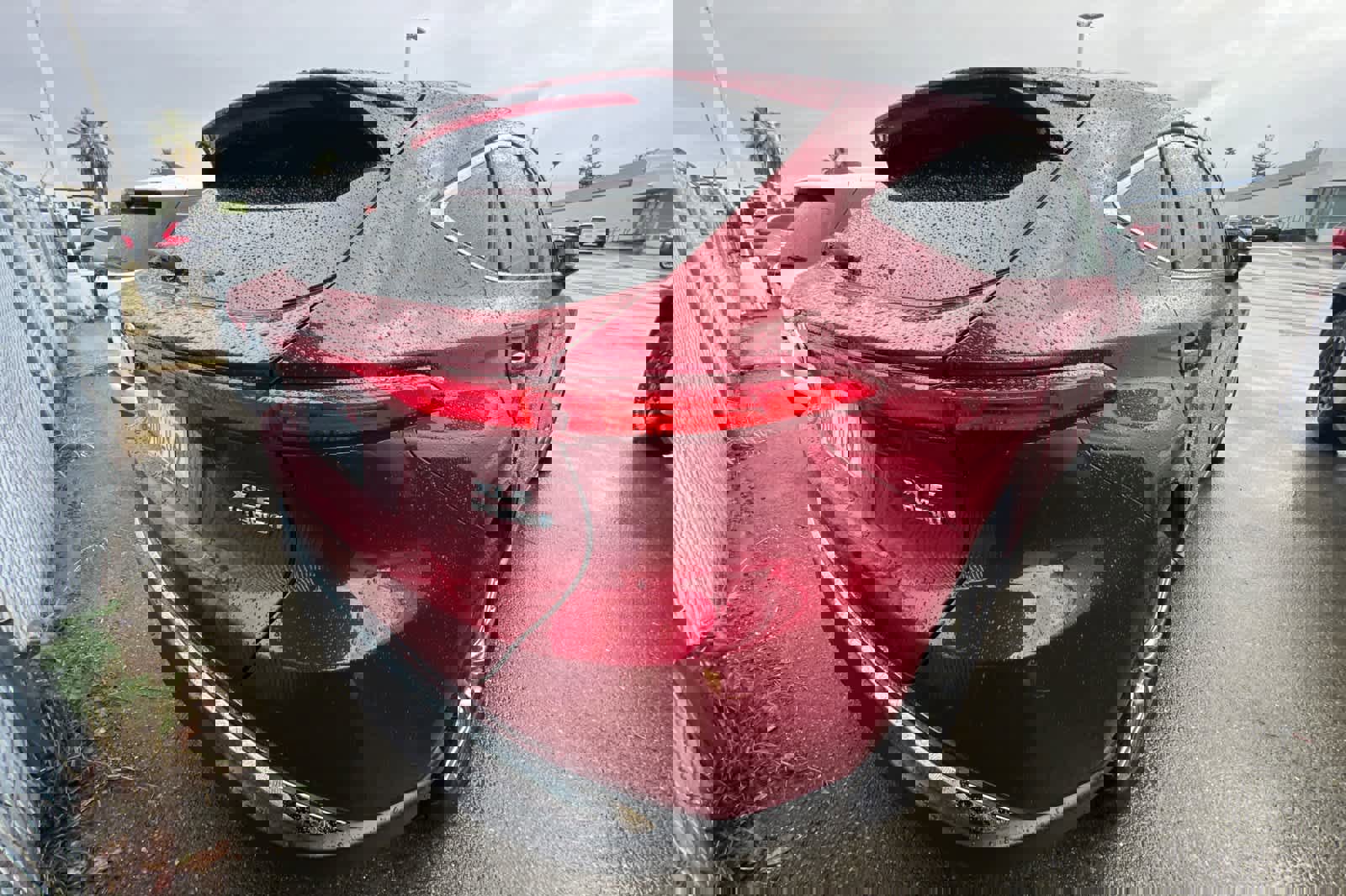 Used 2022 Toyota Venza XLE AWD/4WD image 4