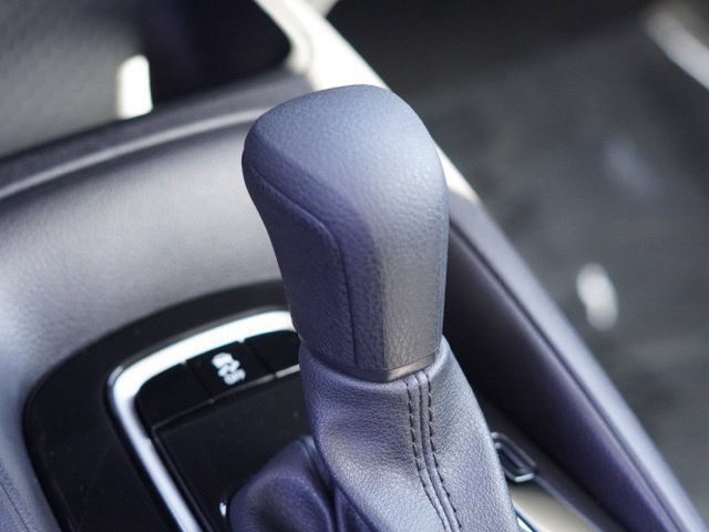 Certified 2025 Toyota Corolla LE FWD image 29