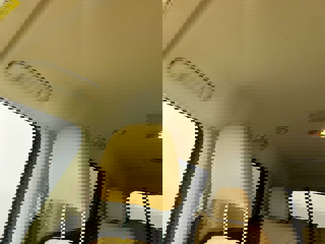 Used 2023 Kia Carnival LX image 19